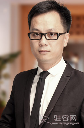 　　黄桂云